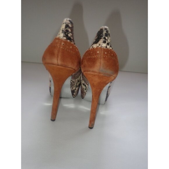 H by Halston 5 inch stiletto heel tan gray snake skin print silver heel 8.5 - Picture 5 of 9